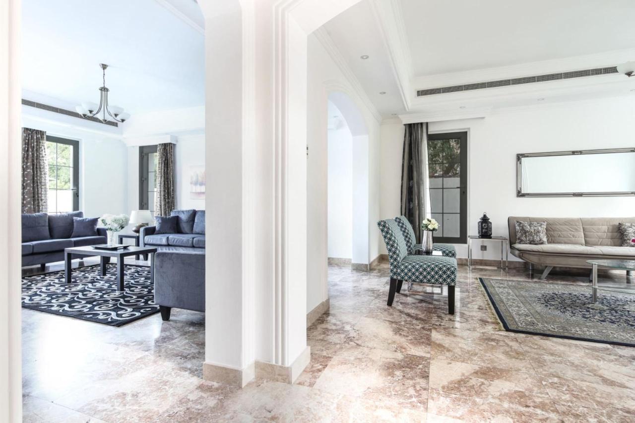 Frank Porter - Arabian Ranches Villa Dubai Eksteriør bilde